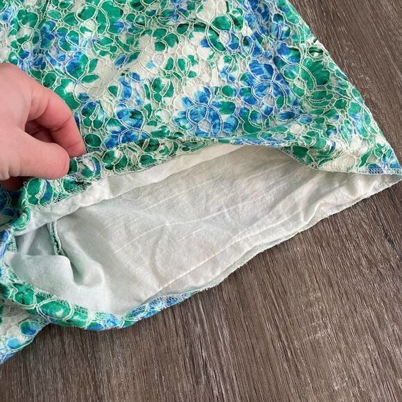 Madewell Blue/Green Floral Lace Shorts - Size: 6 - Picture 5 of 7